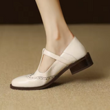 Janethe – brogue-detailidega T-rihmaga kingad madala kontsaga
